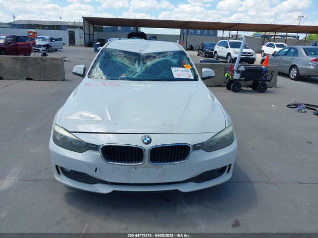 Продаж на аукціоні авто 2014 Bmw 320i, vin: WBA3B1C51EK132956, номер лоту: 44778378