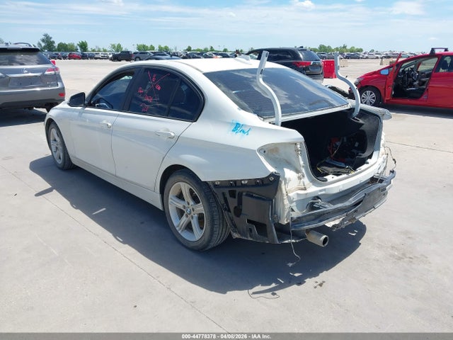 Продаж на аукціоні авто 2014 Bmw 320i, vin: WBA3B1C51EK132956, номер лоту: 44778378