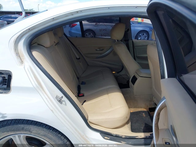 Продаж на аукціоні авто 2014 Bmw 320i, vin: WBA3B1C51EK132956, номер лоту: 44778378