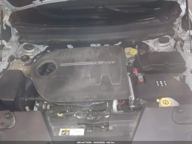 44778398 :رقم المزاد ، 1C4PJMCS7FW750324 vin ، 2015 Jeep Cherokee Latitude مزاد بيع