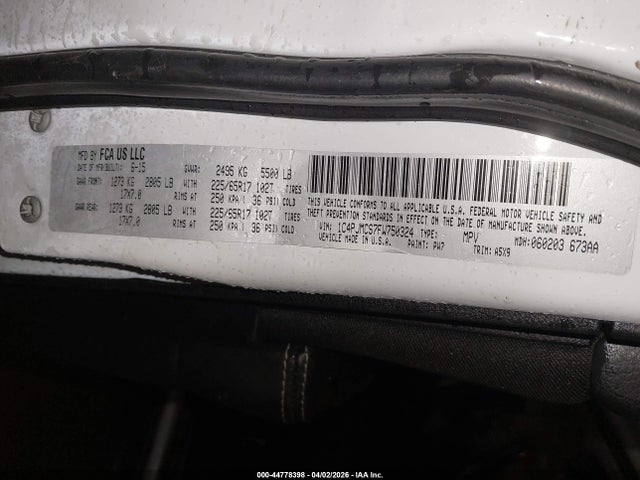 44778398 :رقم المزاد ، 1C4PJMCS7FW750324 vin ، 2015 Jeep Cherokee Latitude مزاد بيع