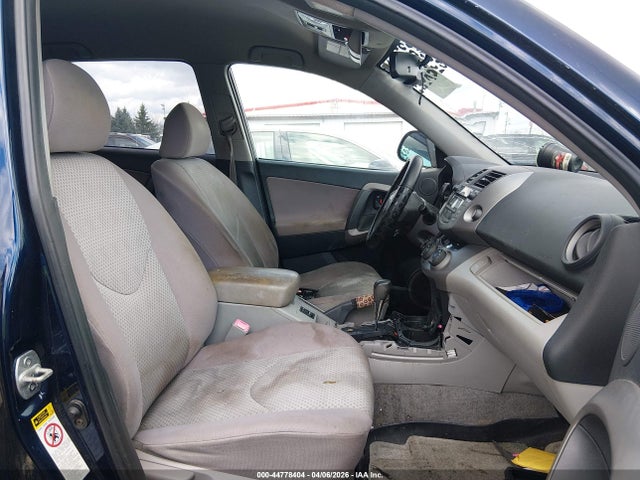 2006 TOYOTA RAV4 JTMBD33V265042977 Photo 4