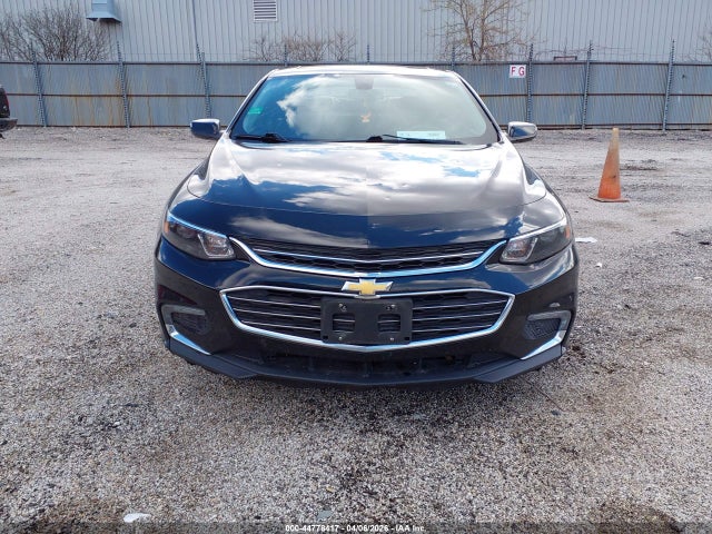 1G1ZH5SX7HF110049 Chevrolet Malibu Premier