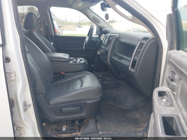 2016 Ram 3500 Tradesman მანქანა იყიდება აუქციონზე, vin: 3C63R3GL7GG365437, აუქციონის ნომერი: 44778418