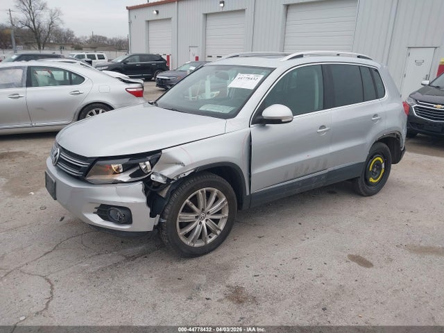 Продажа на аукционе авто 2012 Volkswagen Tiguan Se, vin: WVGAV7AX5CW597153, номер лота: 44778432