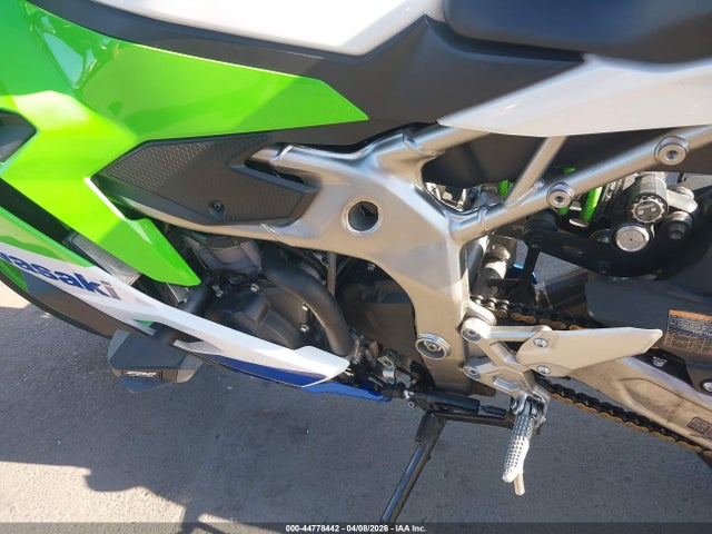 Kawasaki Zx400 S 2024 ML5ZXCS17RDA28777 Image 9