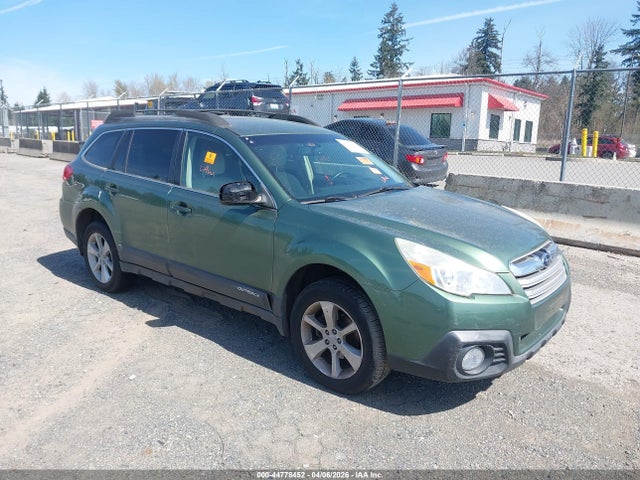 44778452 :رقم المزاد ، 4S4BRBCC0D3237085 vin ، 2013 Subaru Outback 2.5i Premium مزاد بيع