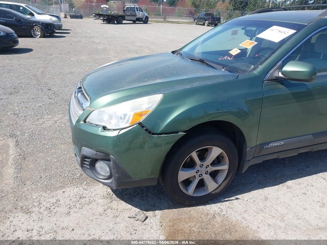 Продаж на аукціоні авто 2013 Subaru Outback 2.5i Premium, vin: 4S4BRBCC0D3237085, номер лоту: 44778452