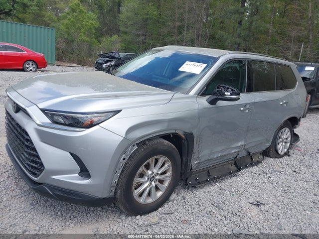 2024 Toyota Grand Highlander Xle მანქანა იყიდება აუქციონზე, vin: 5TDAAAA5XRS011468, აუქციონის ნომერი: 44778474