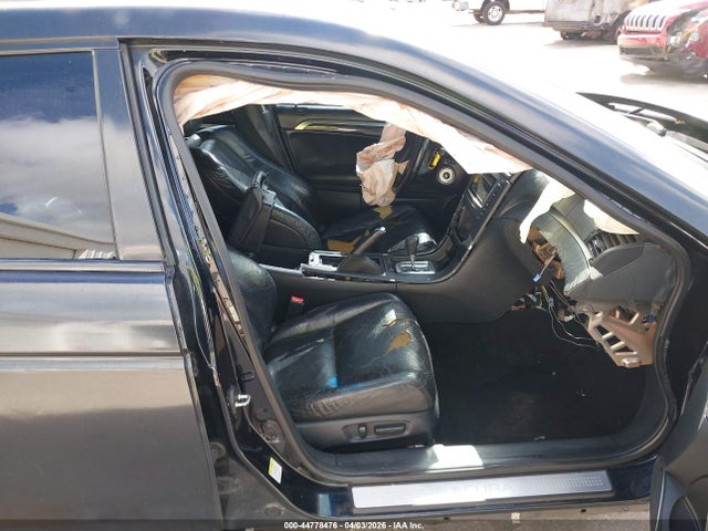 2005 Acura Tl მანქანა იყიდება აუქციონზე, vin: 19UUA66245A070825, აუქციონის ნომერი: 44778476