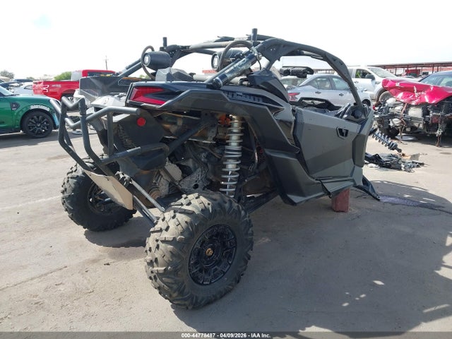 2020 CAN-AM MAVERICK X3 3JBVXAV44LK001591 Photo 3