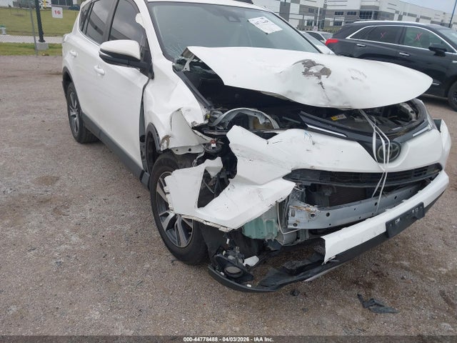 Продаж на аукціоні авто 2018 Toyota Rav4 Xle, vin: JTMWFREVXJJ724548, номер лоту: 44778488