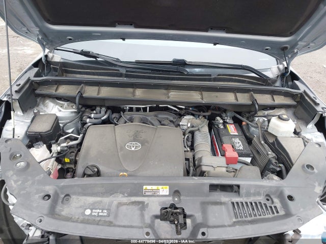 5TDHZRBH1LS505014 Toyota Highlander Xle