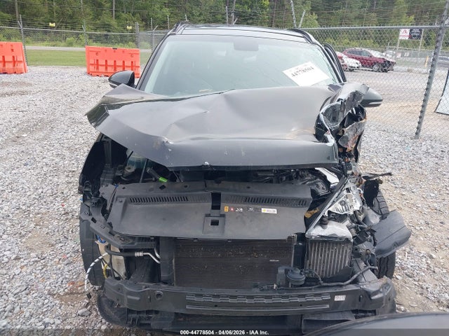 KM8J33A22JU689560 Hyundai Tucson Value