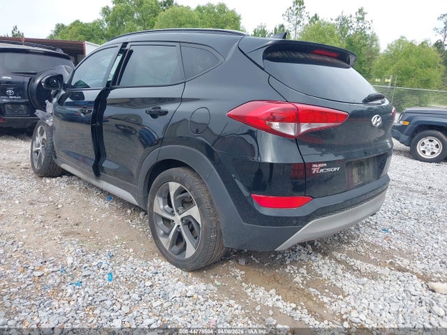 KM8J33A22JU689560 Hyundai Tucson Value