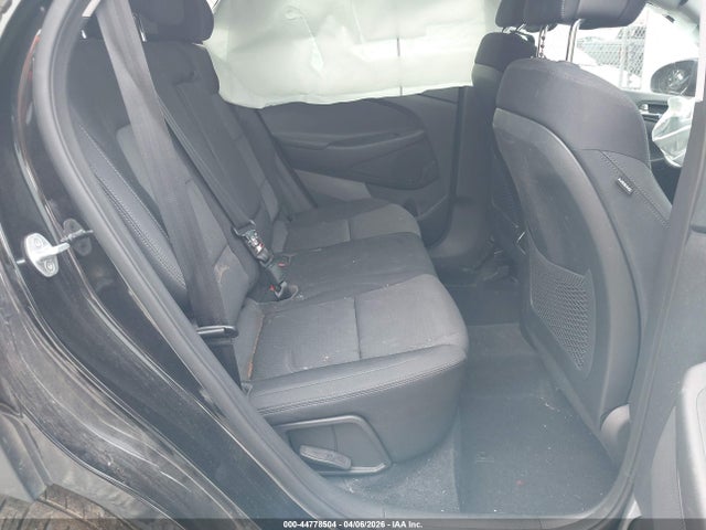 KM8J33A22JU689560 Hyundai Tucson Value