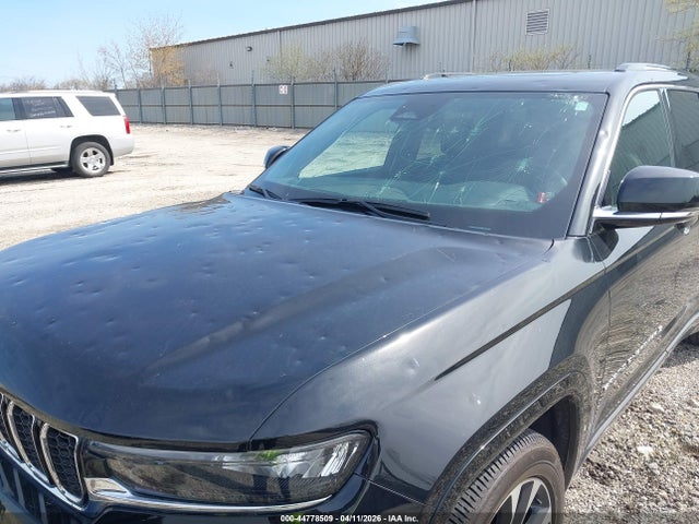 1C4RJKDG7P8738137 Jeep Grand Cherokee L Overland 4x4
