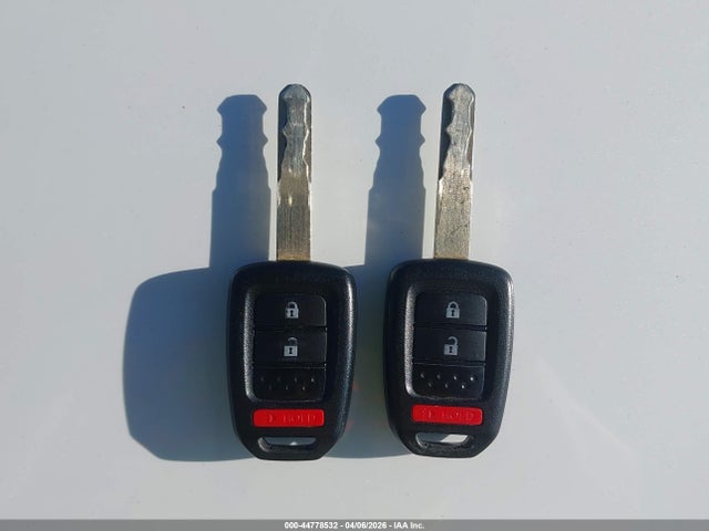 JHMGK5H51GX037676 Honda FIT LX