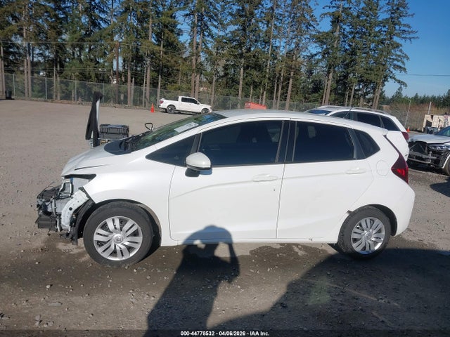 JHMGK5H51GX037676 Honda FIT LX