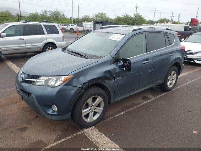 Toyota Rav4 Limited 2014 JTMYFREV2ED034998 Image 2