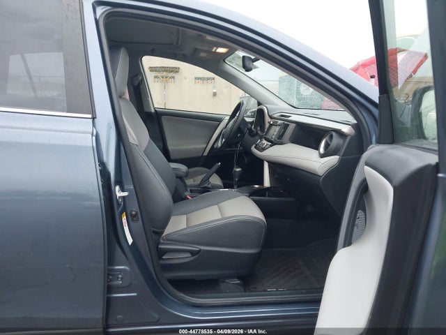 Toyota Rav4 Limited 2014 JTMYFREV2ED034998 Image 5