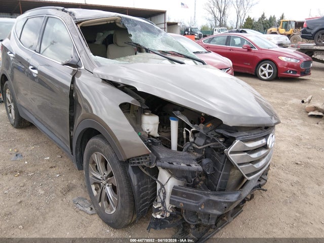 Aukcja sprzedaży 2014 Hyundai Santa Fe Sport 2.4l, vin: 5XYZU3LB7EG222126, numer aukcji: 44778552