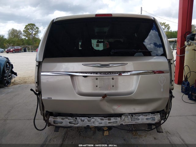 2014 Chrysler Town & Country Touring მანქანა იყიდება აუქციონზე, vin: 2C4RC1BG2ER383810, აუქციონის ნომერი: 44778556