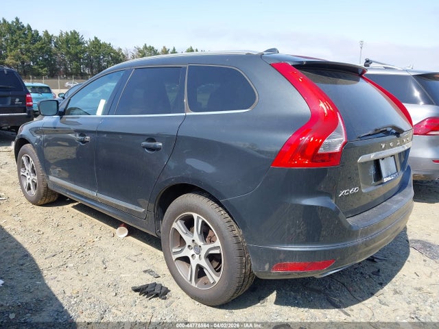 2014 VOLVO XC60 YV4902DZ1E2548500 Photo 2