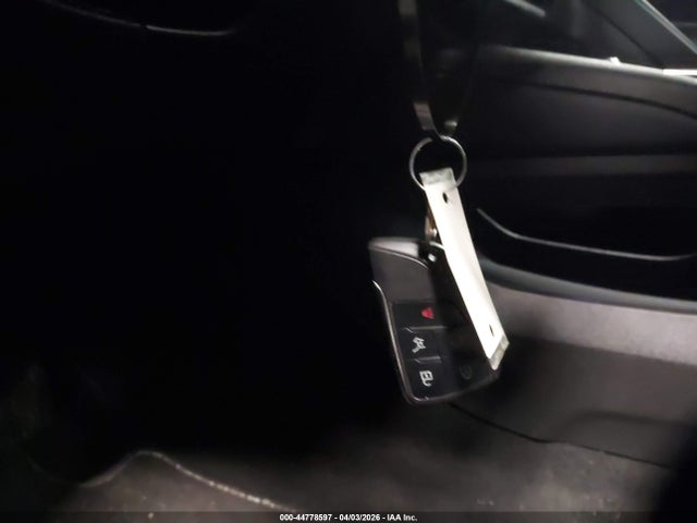 2023 Buick Envision Preferred Fwd მანქანა იყიდება აუქციონზე, vin: LRBAZLR40PD033745, აუქციონის ნომერი: 44778597