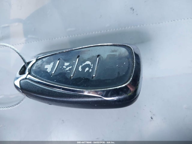 1G1ZD5STXJF259666 Chevrolet MALIBU LT