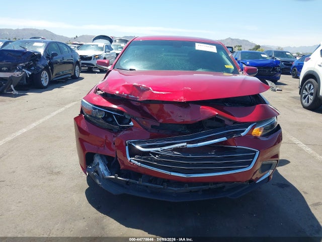 1G1ZD5STXJF259666 Chevrolet MALIBU LT