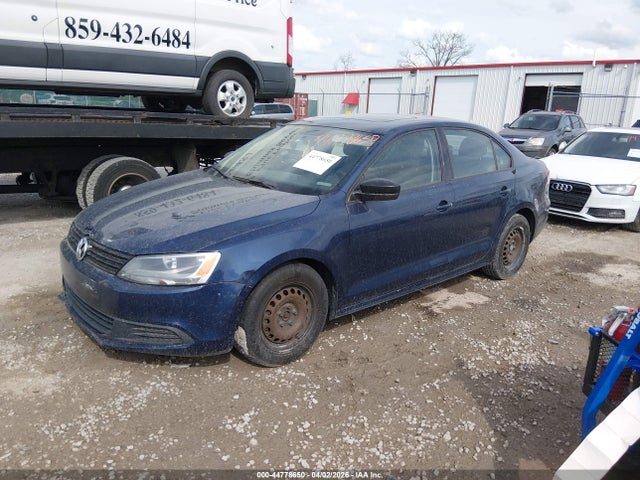 Продажа на аукционе авто 2013 Volkswagen Jetta 2.0l S, vin: 3VW2K7AJ8DM259791, номер лота: 44778650