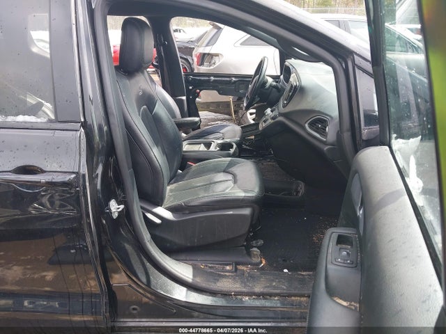 Продаж на аукціоні авто 2020 Chrysler Pacifica Touring L, vin: 2C4RC1BG1LR237864, номер лоту: 44778665