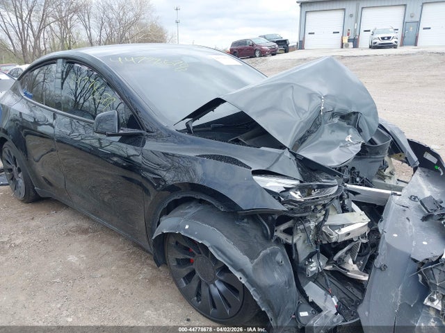 7SAYGDEF8PF621830 Tesla Model Y Performance Dual Motor All-wheel Drive