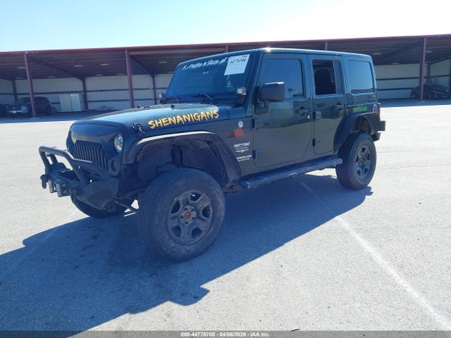 44778700 :رقم المزاد ، 1J4BA5H13BL618053 vin ، 2011 Jeep Wrangler Unlimited Sahara مزاد بيع