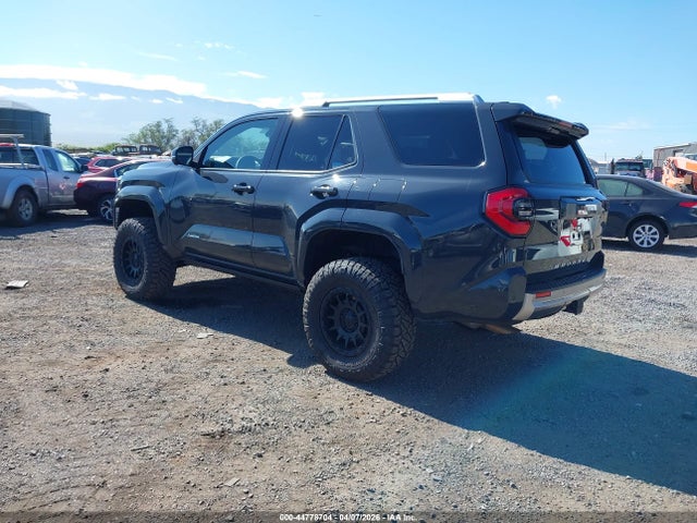 2025 Toyota 4runner Limited მანქანა იყიდება აუქციონზე, vin: JTEVA5BR1S5051357, აუქციონის ნომერი: 44778704