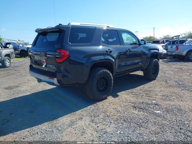 2025 Toyota 4runner Limited მანქანა იყიდება აუქციონზე, vin: JTEVA5BR1S5051357, აუქციონის ნომერი: 44778704