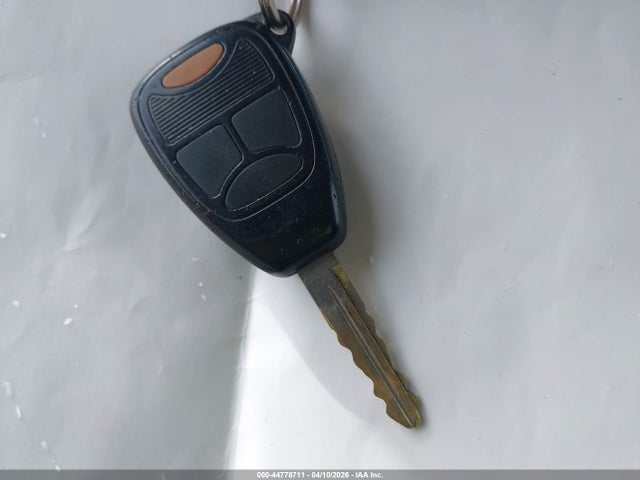 2005 JEEP LIBERTY 1J4GL48KX5W653355 Photo 10