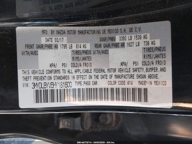 3MYDLBYV6HY181600 Toyota YARIS IA