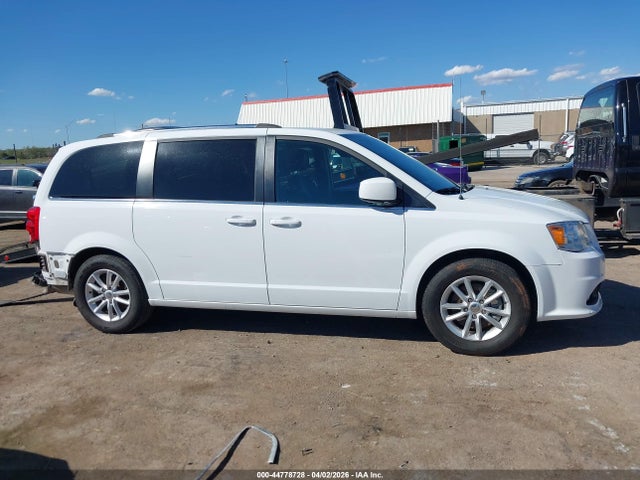 2018 Dodge Grand Caravan Sxt მანქანა იყიდება აუქციონზე, vin: 2C4RDGCG0JR300061, აუქციონის ნომერი: 44778728