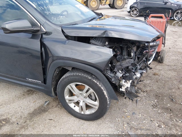 44778743 :رقم المزاد ، 3GKALMEV9JL345124 vin ، 2018 Gmc Terrain Sle مزاد بيع