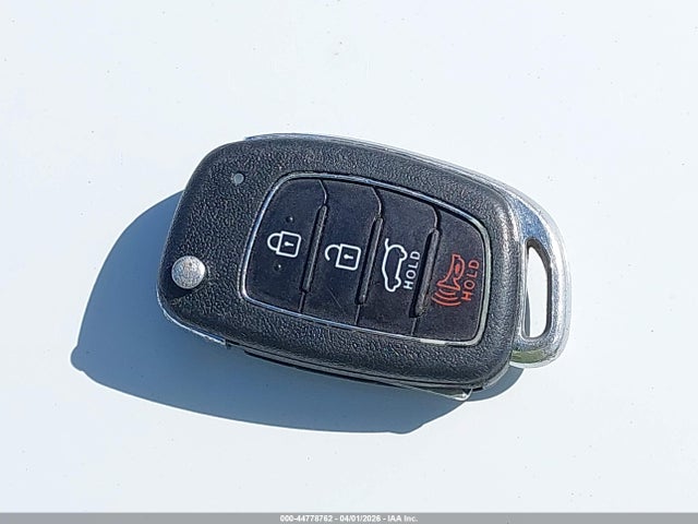 5XYZTDLB7HG410707 Hyundai Santa Fe Sport 2.4l