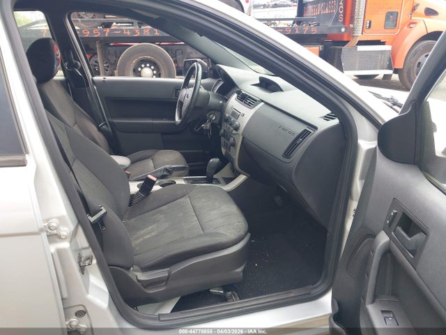 2011 FORD FOCUS 1FAHP3FN2BW178159 Photo 4