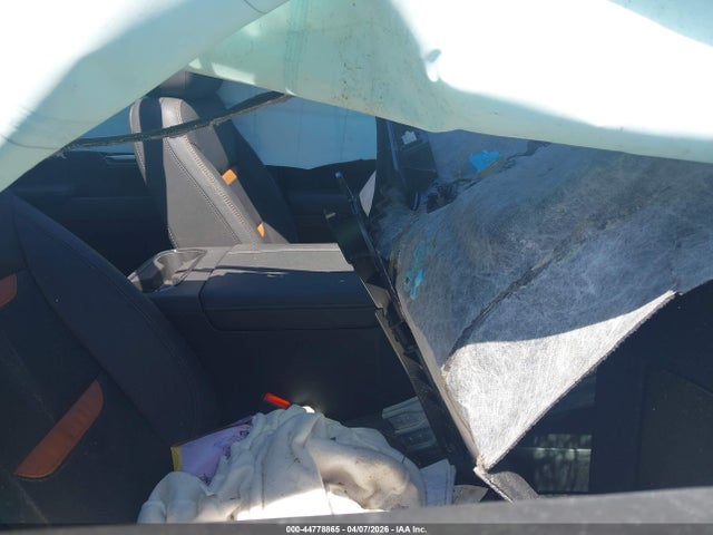 1GTUUEE80PZ122302 GMC Sierra 1500 4wd Short Box At4