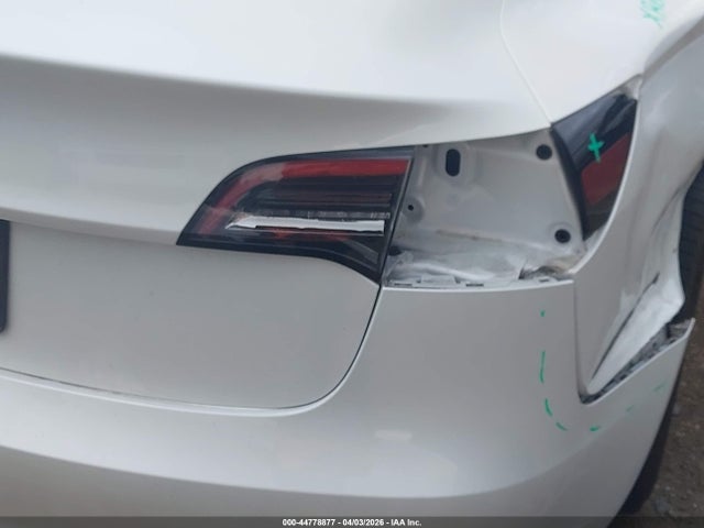 Продажа на аукционе авто 2023 Tesla Model 3 Rear-wheel Drive, vin: 5YJ3E1EA3PF570835, номер лота: 44778877
