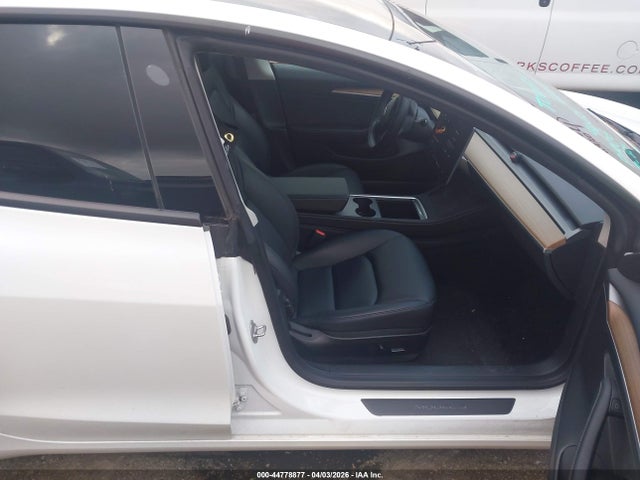 Продажа на аукционе авто 2023 Tesla Model 3 Rear-wheel Drive, vin: 5YJ3E1EA3PF570835, номер лота: 44778877