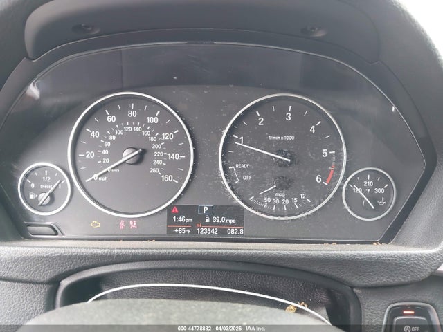 2015 Bmw 328d Xdrive მანქანა იყიდება აუქციონზე, vin: WBA3D5C59FK290660, აუქციონის ნომერი: 44778882