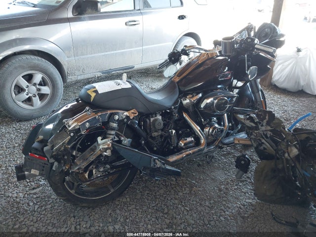 1HD1KH718RB634636 Harley-Davidson FLTRX