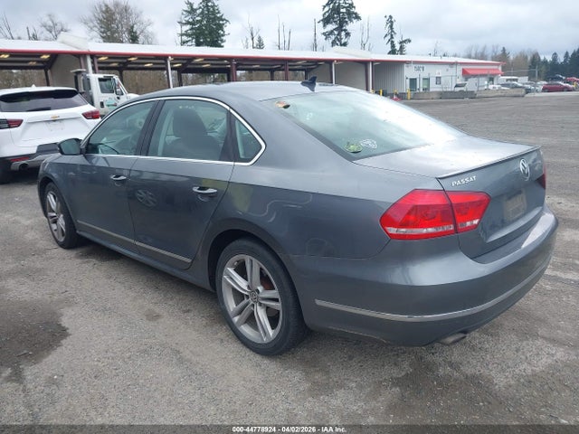 Auction sale of the 2013 Volkswagen Passat 2.0l Tdi Sel Premium, vin: 1VWCN7A34DC088603, lot number: 44778924