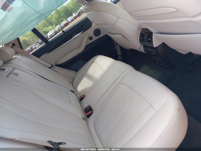 2015 Bmw X5 Xdrive50i მანქანა იყიდება აუქციონზე, vin: 5UXKR6C58F0J78142, აუქციონის ნომერი: 44778934